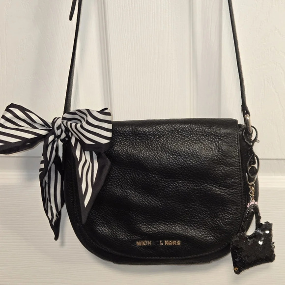 Michael Kors Purse crossbody - Picture 2 of 14